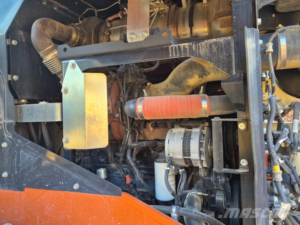 Hitachi ZW 180-7 Колесни товарачи