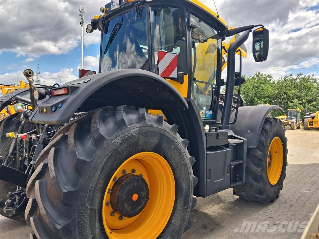 JCB Fastrac 4190 الجرارات