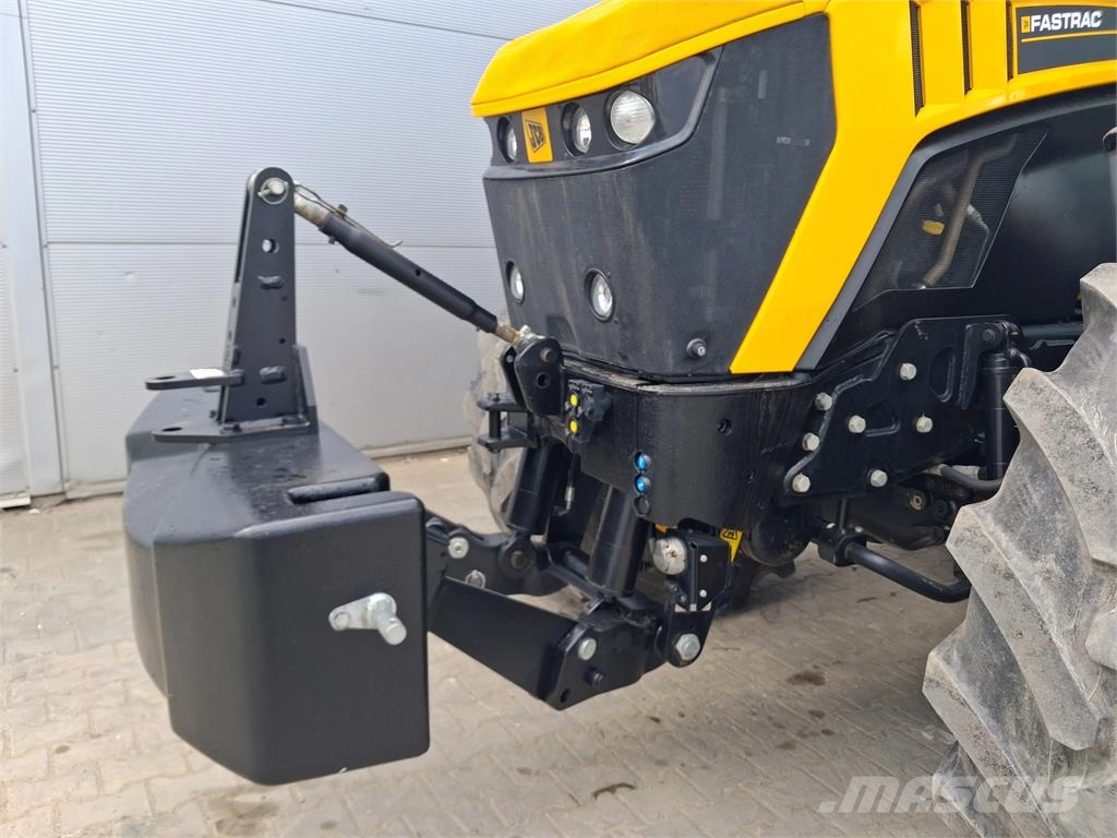 JCB Fastrac 4190 الجرارات