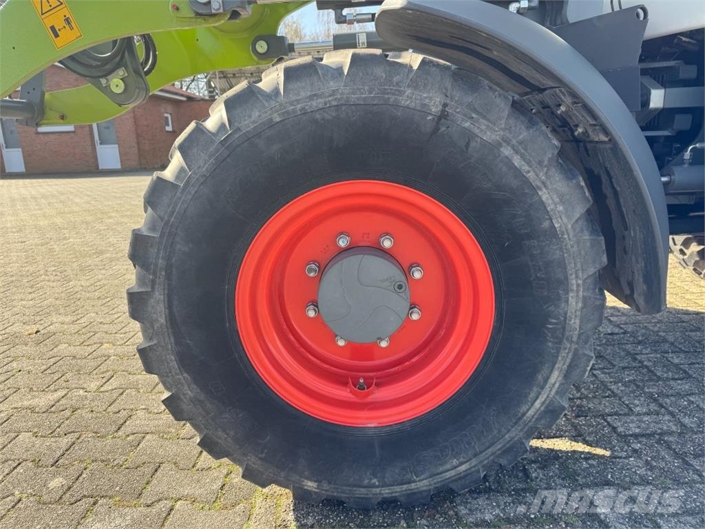 CLAAS Torion 537 SINUS لوادر بعجل