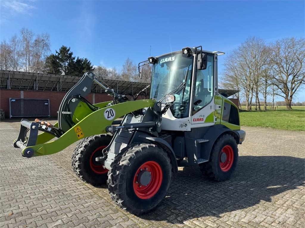 CLAAS Torion 537 SINUS لوادر بعجل