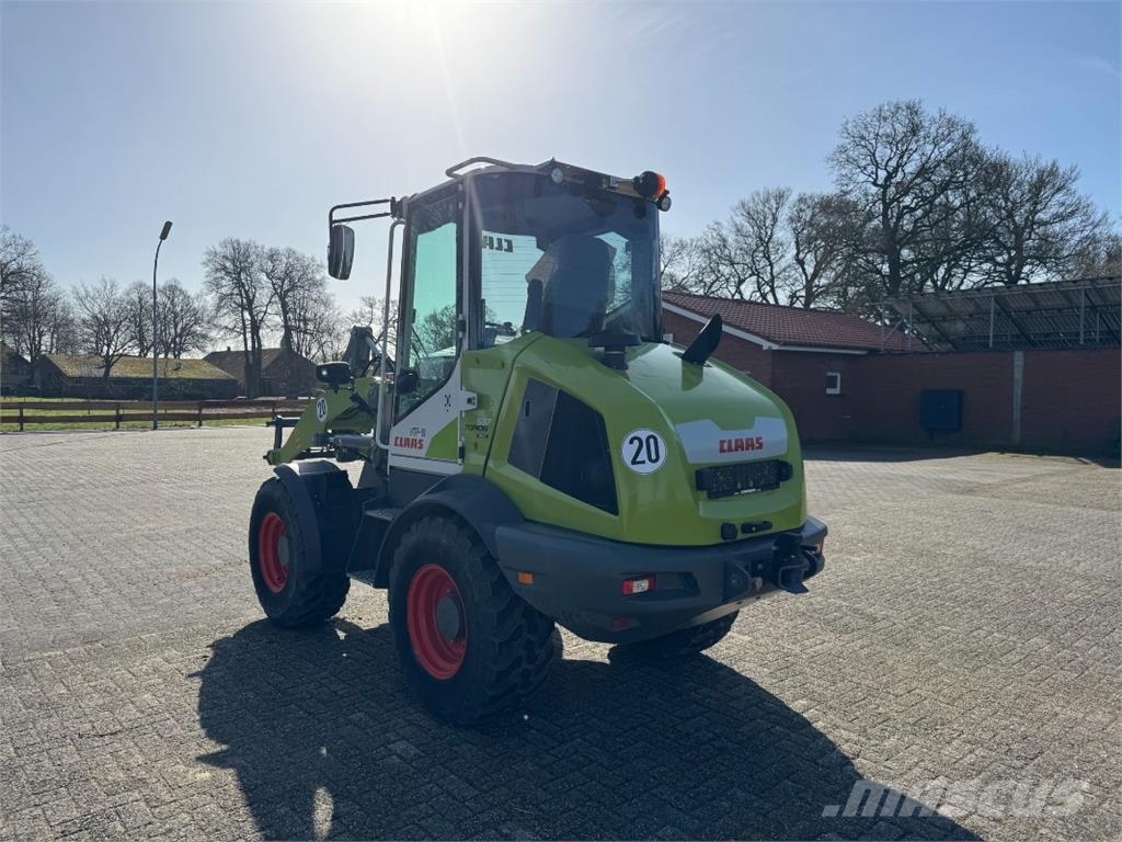 CLAAS Torion 537 SINUS لوادر بعجل
