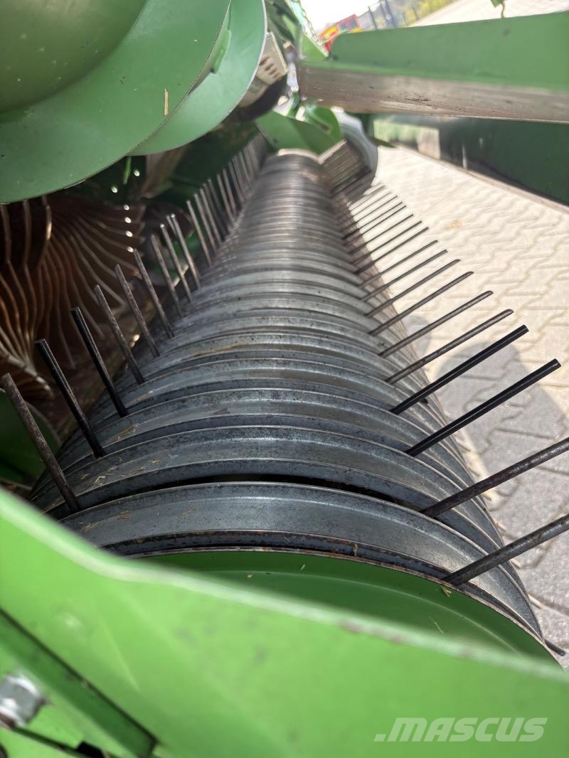Krone BIG PACK 1290 HDP XC Baler dreptunghiular