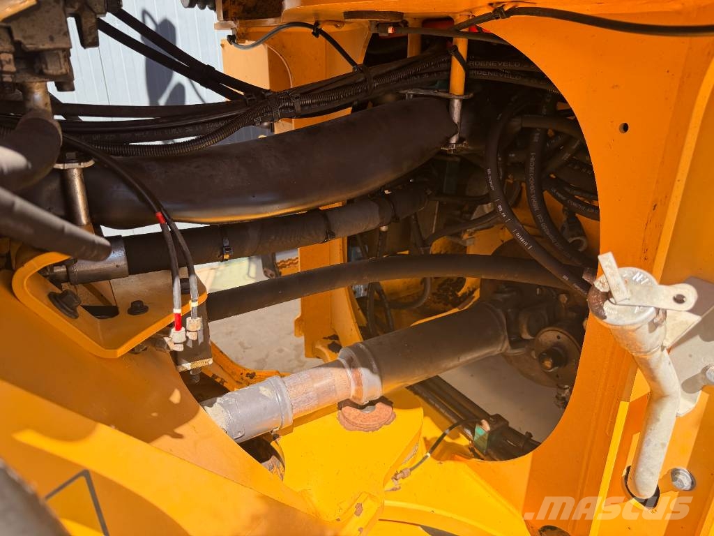 Volvo L90G Rataslaadurid