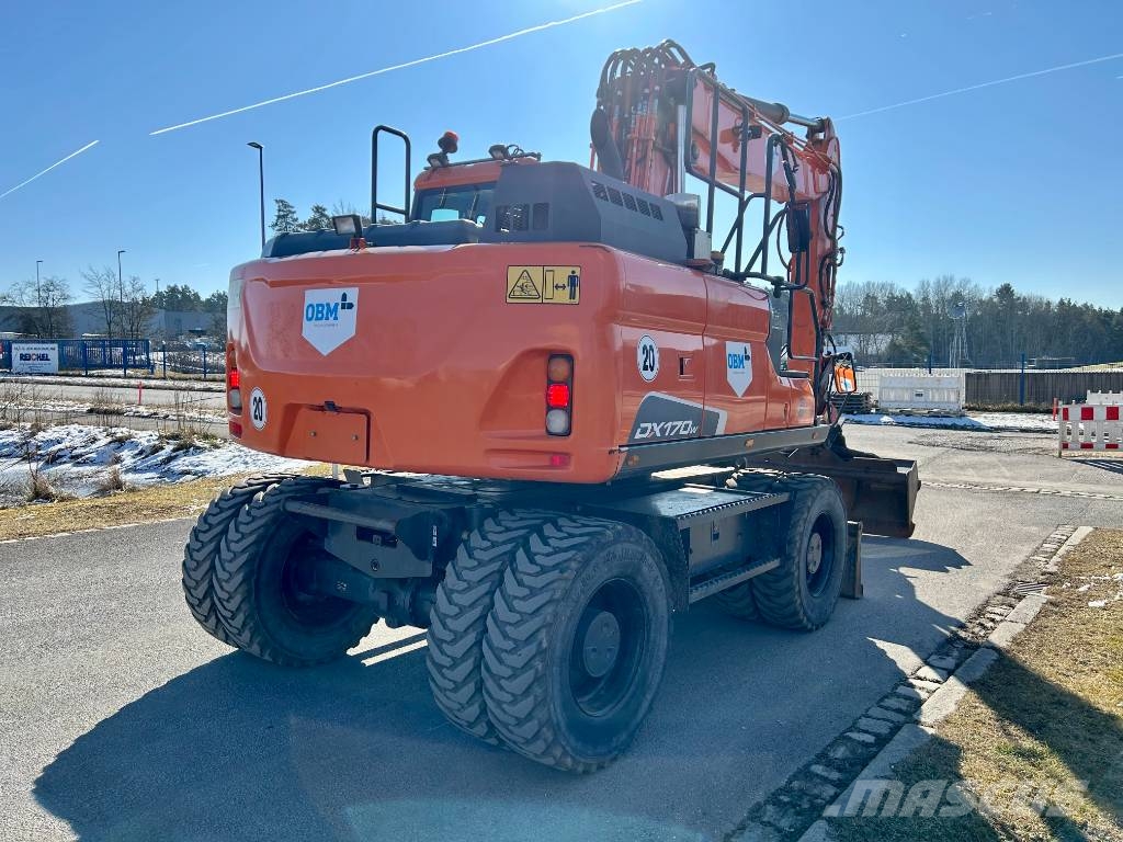Doosan DX 170 W - 5 Pelle sur pneus
