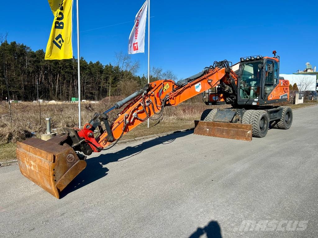 Doosan DX 170 W - 5 Pelle sur pneus