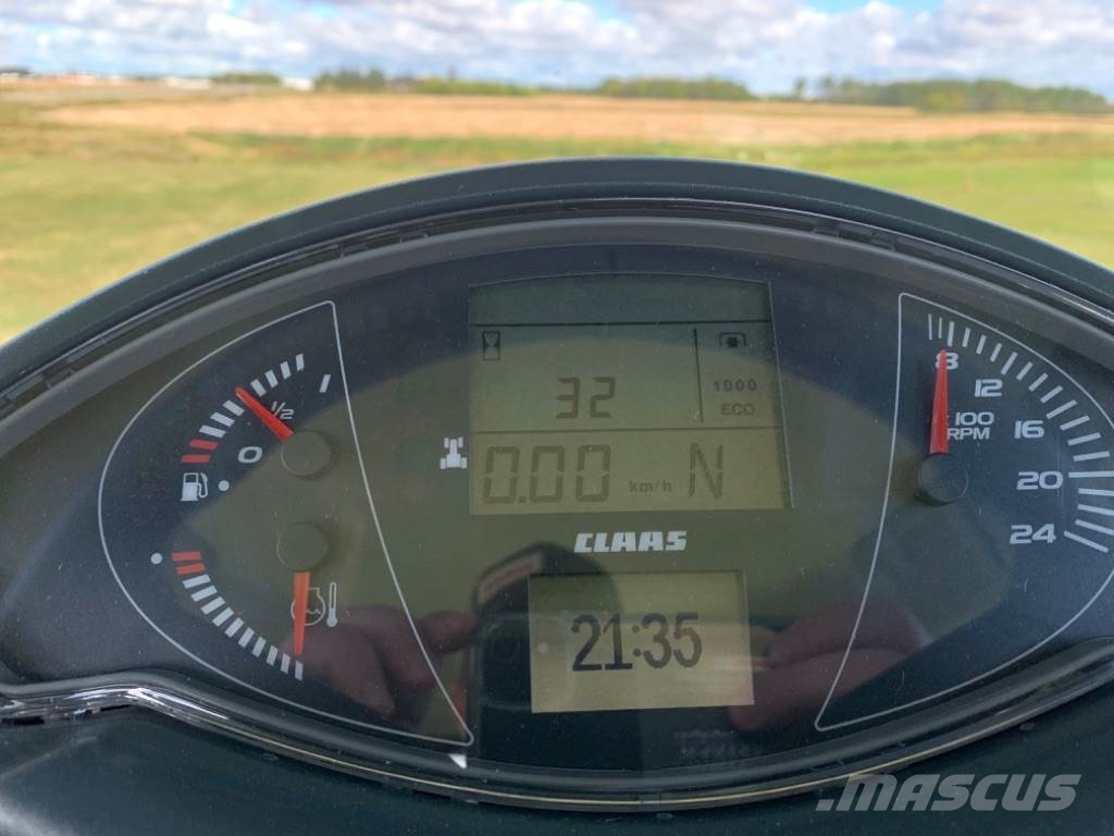 CLAAS AXION 960 Traktori