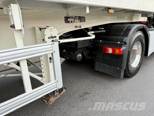 Samro ST39MH / Voll Alu / 65m³ Kippladerauflieger