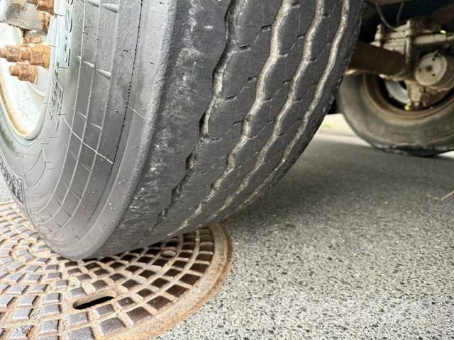 Samro ST39MH / Voll Alu / 65m³ Kiper poluprikolice