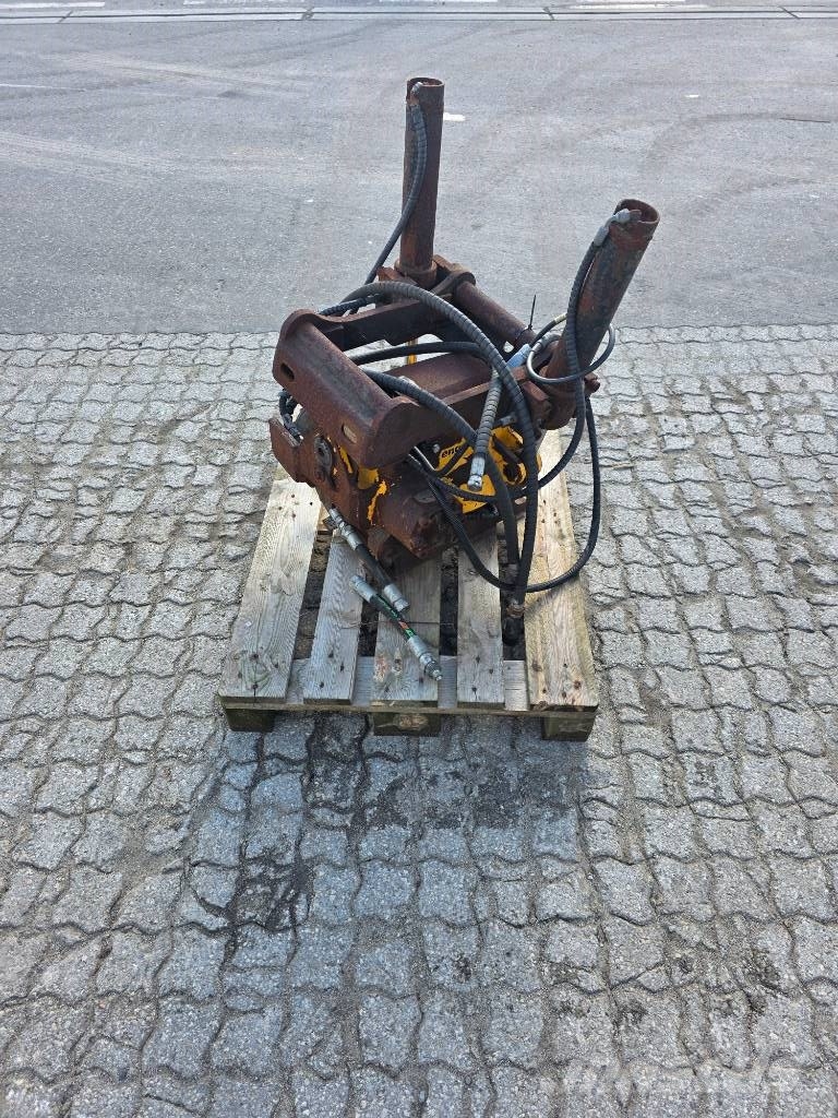Engcon EC15 Rotatorji