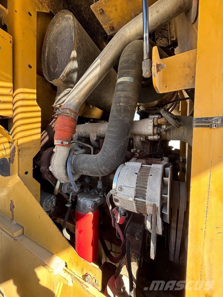 CAT IT 28 G Wielladers