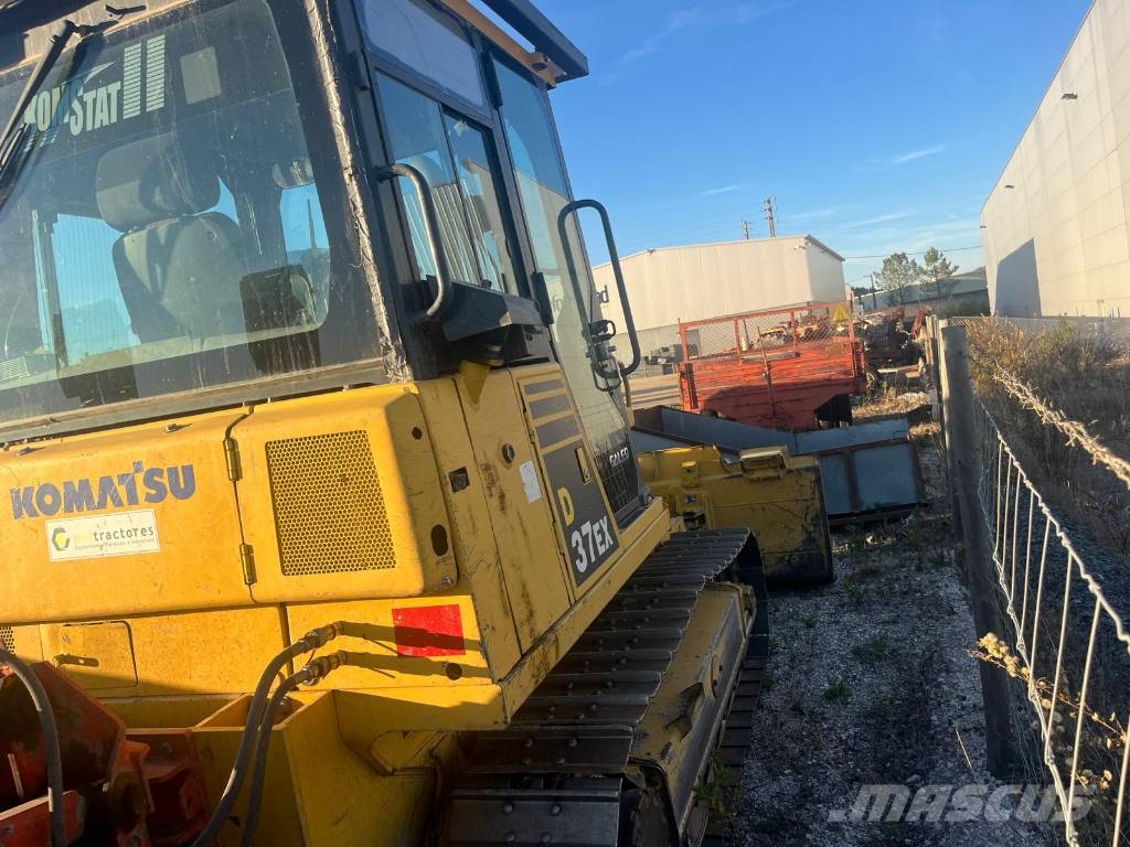 Komatsu D 37 EX-21 Bouteurs sur chenilles