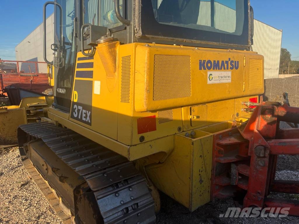 Komatsu D 37 EX-21 Bouteurs sur chenilles