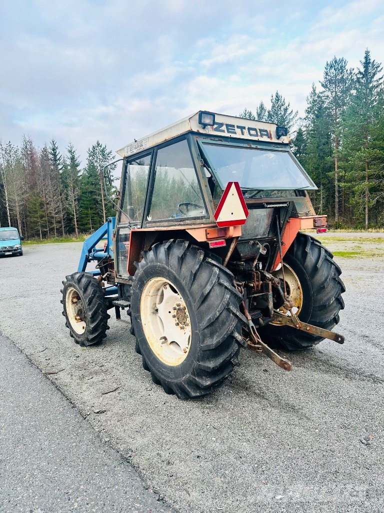 Zetor 6045 Traktoren