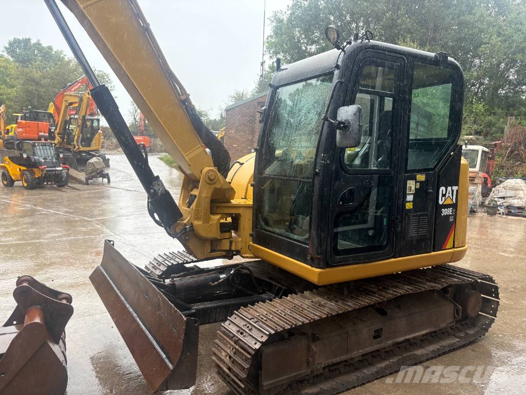 CAT 308 Közepes (midi) kotrók 7 t - 12 t