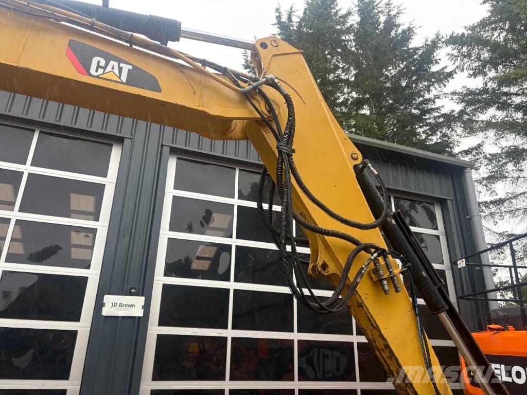 CAT 308 Közepes (midi) kotrók 7 t - 12 t