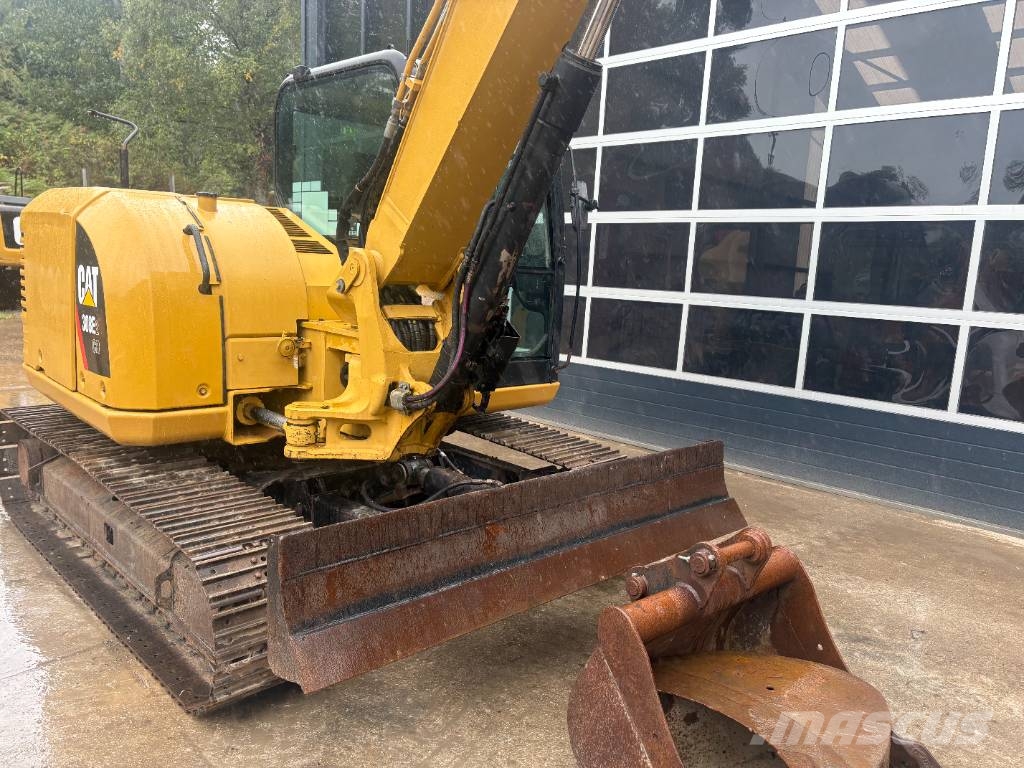 CAT 308 Közepes (midi) kotrók 7 t - 12 t