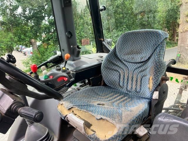 Deutz-Fahr AGROTRON 120 Tractors