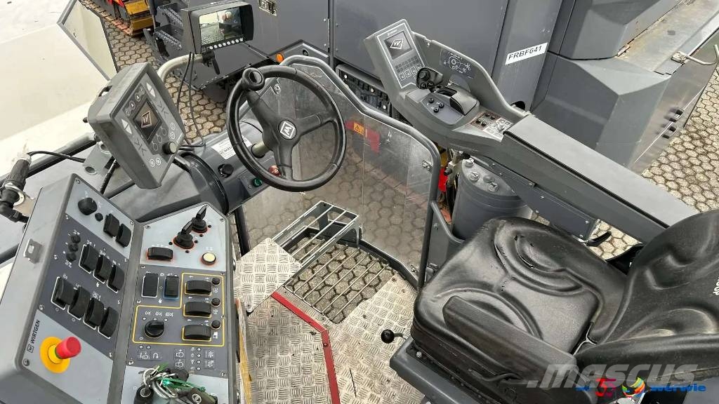 Wirtgen W 100 CFi Máquinas moledoras de asfalto en frío