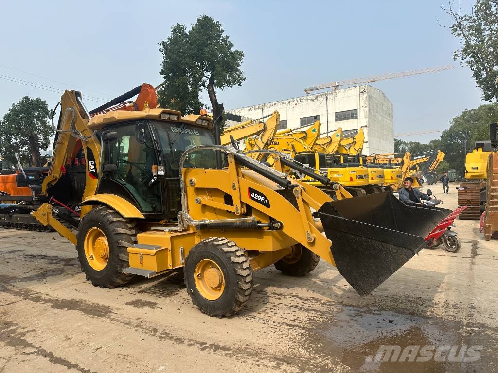 CAT 420 F Baggerlader