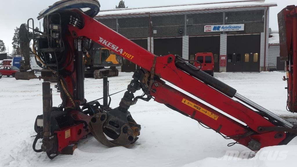 Kesla 2112T Gru per legname