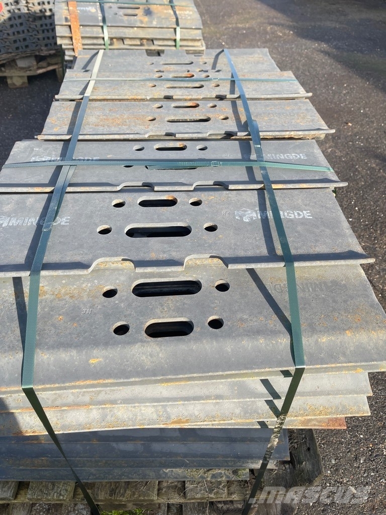 Komatsu NEU Bodenplatten Komatsu, Liebherr usw. Bageri guseničari