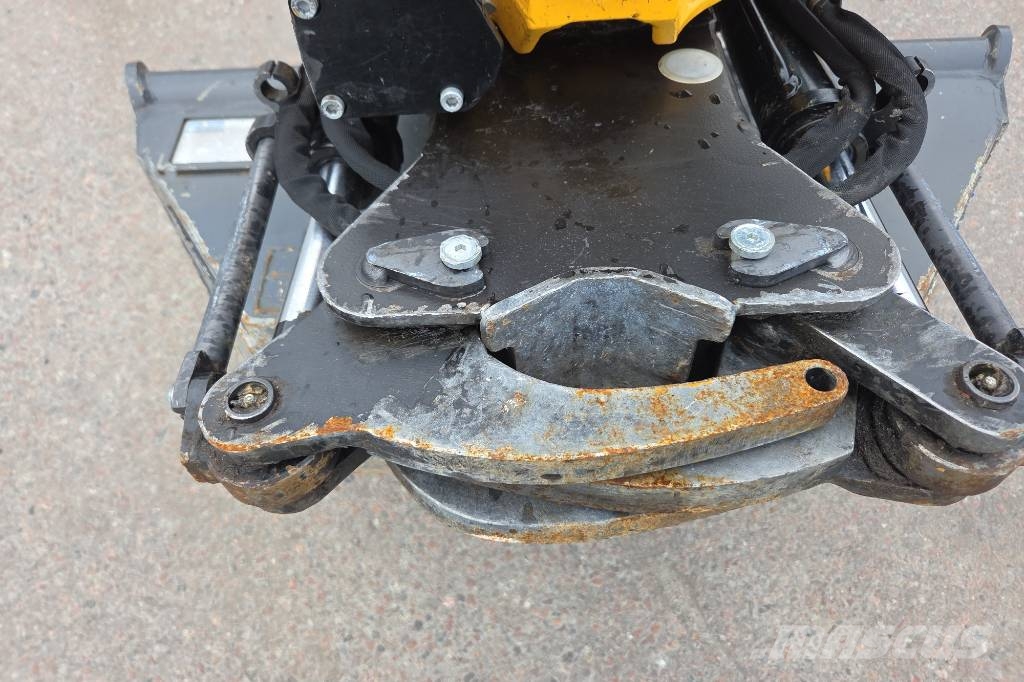 Sunward SWE 35UF Minigrävare med tiltrotator och grip Minigrävare < 7t