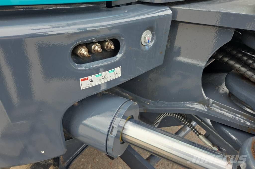 Sunward SWE 35UF Minigrävare med tiltrotator och grip Minigrävare < 7t
