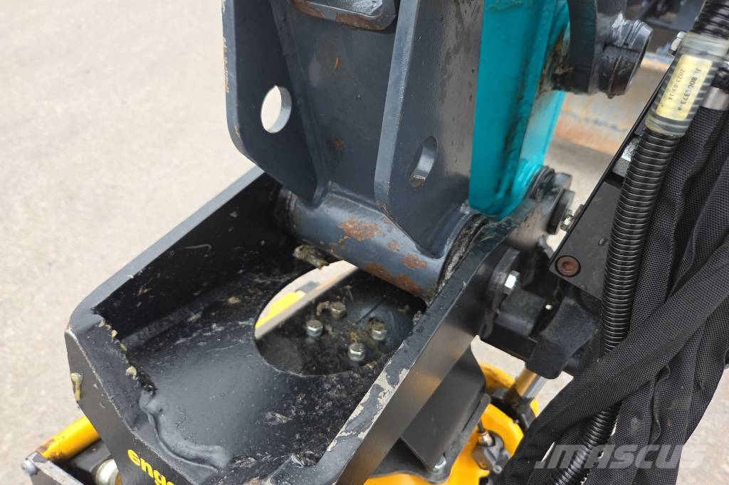 Sunward SWE 35UF Minigrävare med tiltrotator och grip Minigrävare < 7t