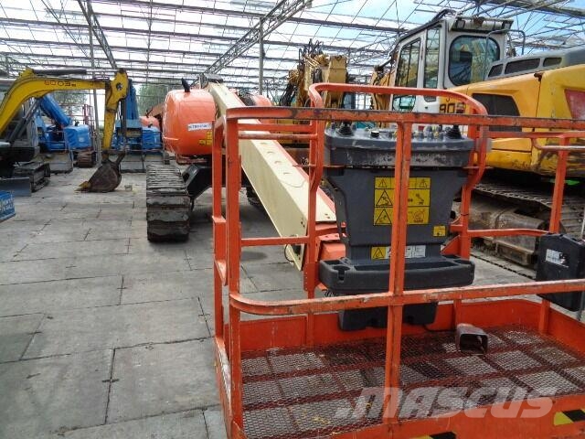 JLG 600 SC Telescopic boom lifts