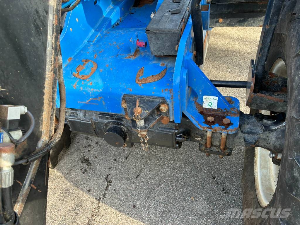 New Holland LM 7.42 Elite Telescopic handlers