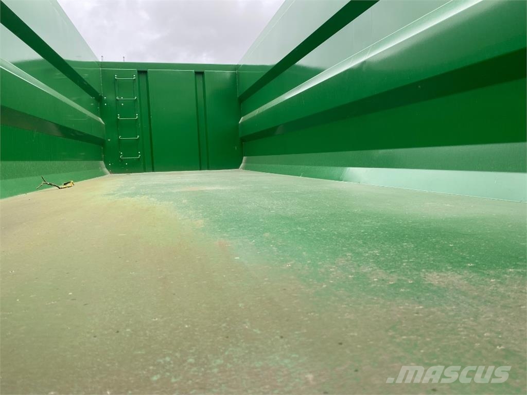 Kröger MUK 303 Remolques con caja de volteo