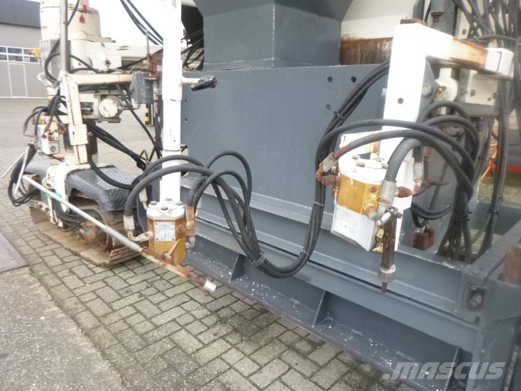 Terex SF2003 Slipform Paver Betonelosztó gém