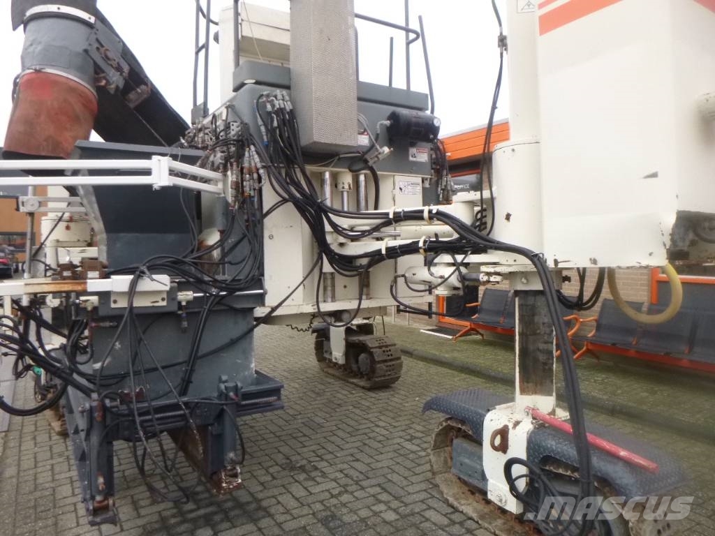 Terex SF2003 Slipform Paver Betonelosztó gém