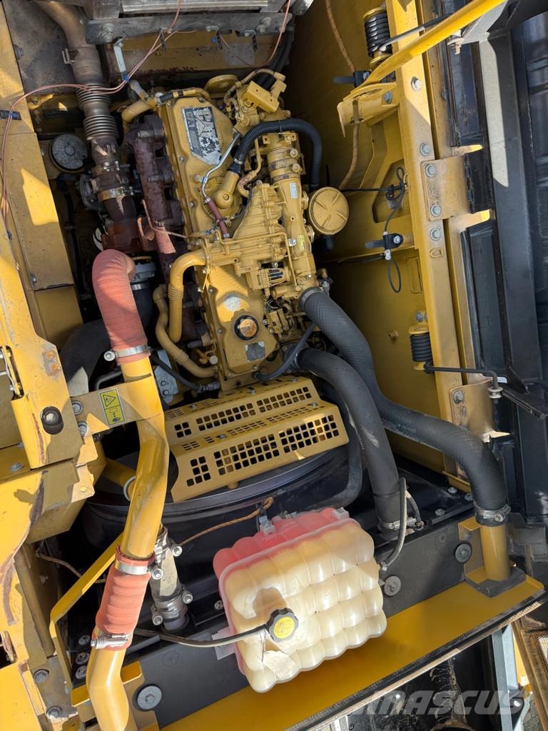 CAT 326F Rupsgraafmachines