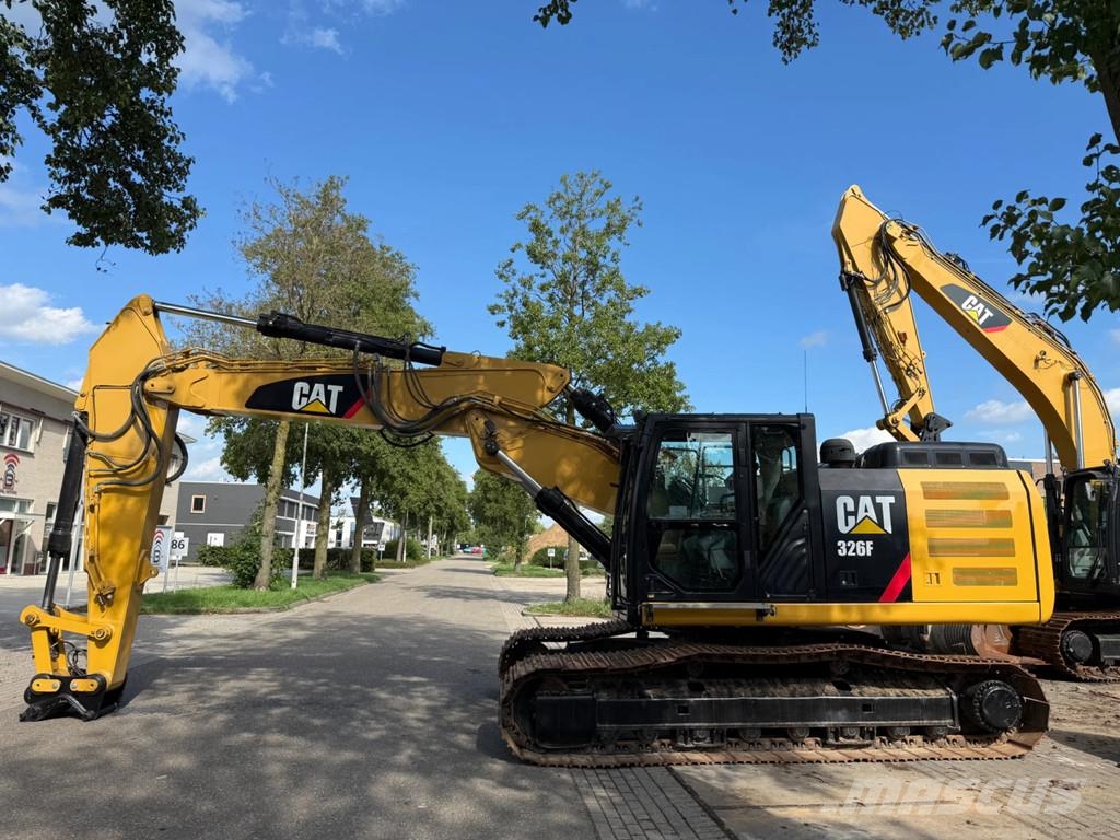 CAT 326F Rupsgraafmachines