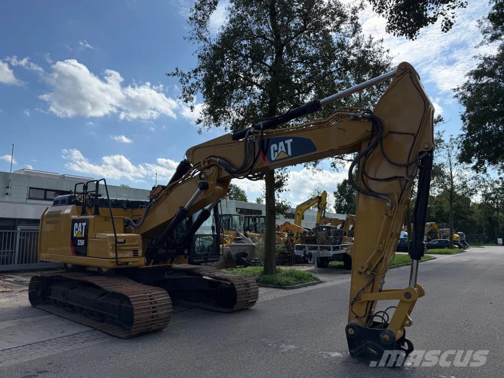 CAT 326F Rupsgraafmachines