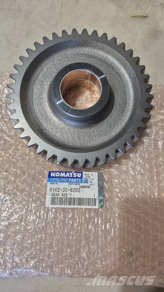 Komatsu WA700-3L 엔진