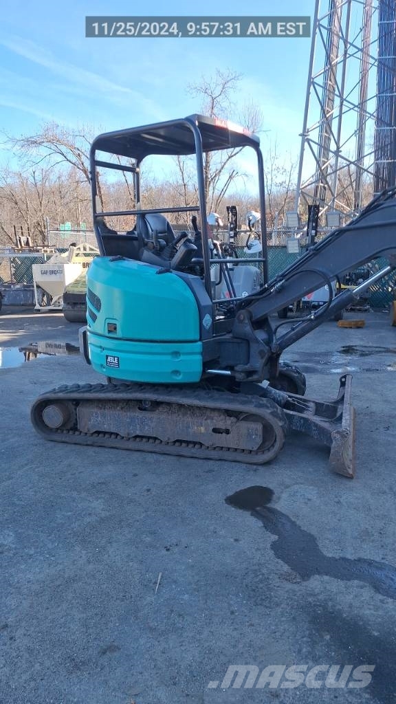 Kato HD 30V4 Mini excavatoare < 7t