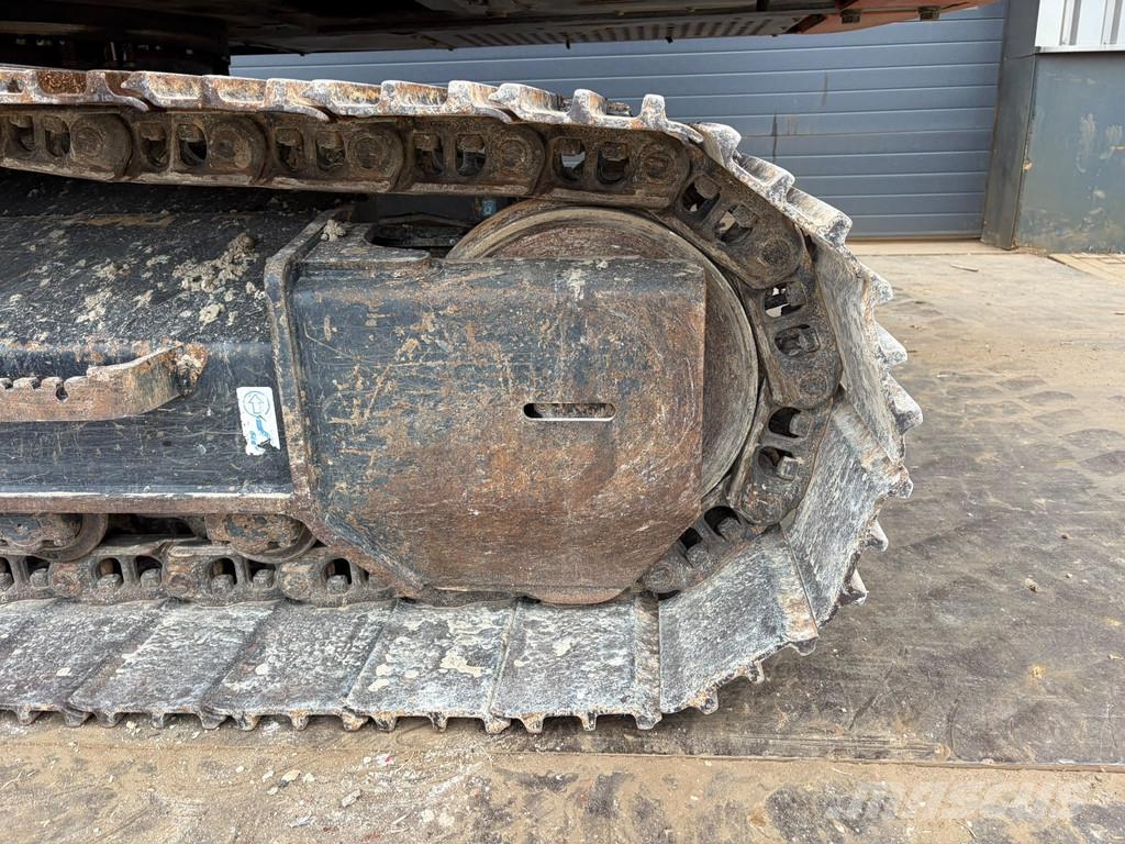 Hitachi ZX210-6 履带挖掘机