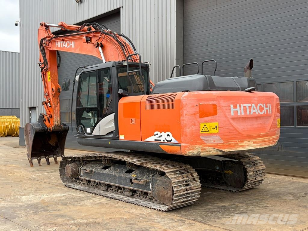 Hitachi ZX210-6 履带挖掘机