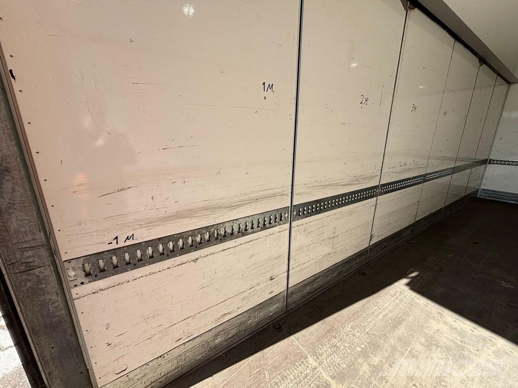Mercedes-Benz Actros 1833 4x2 BOX L=7779 mm شاحنات ذات هيكل صندوقي