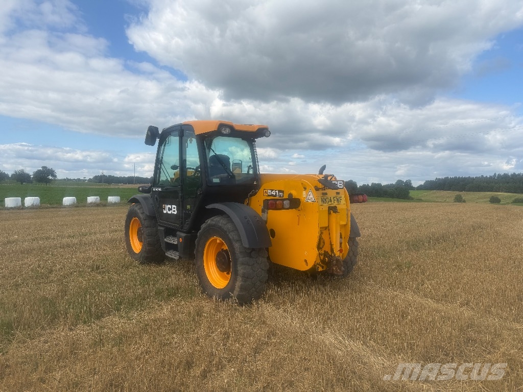 JCB 541-70 Agri Super معدات مناولة لأغراض الزراعة