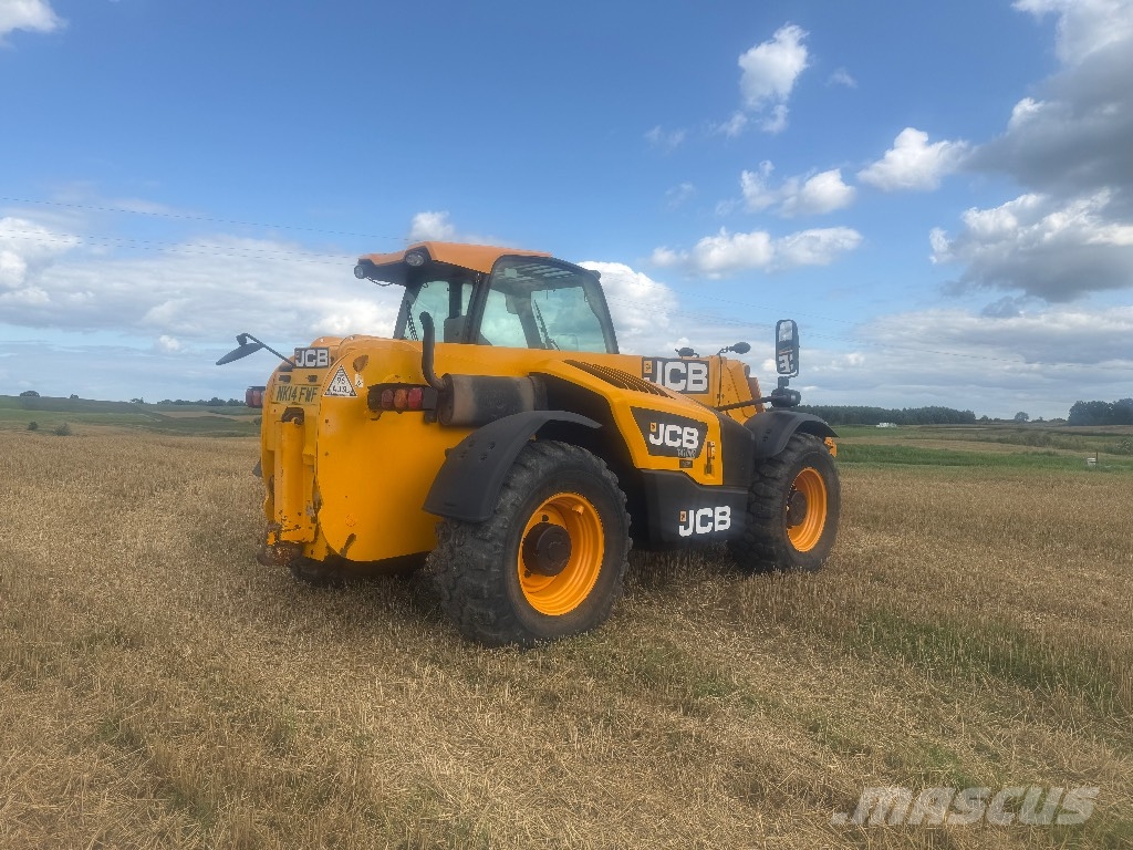 JCB 541-70 Agri Super معدات مناولة لأغراض الزراعة