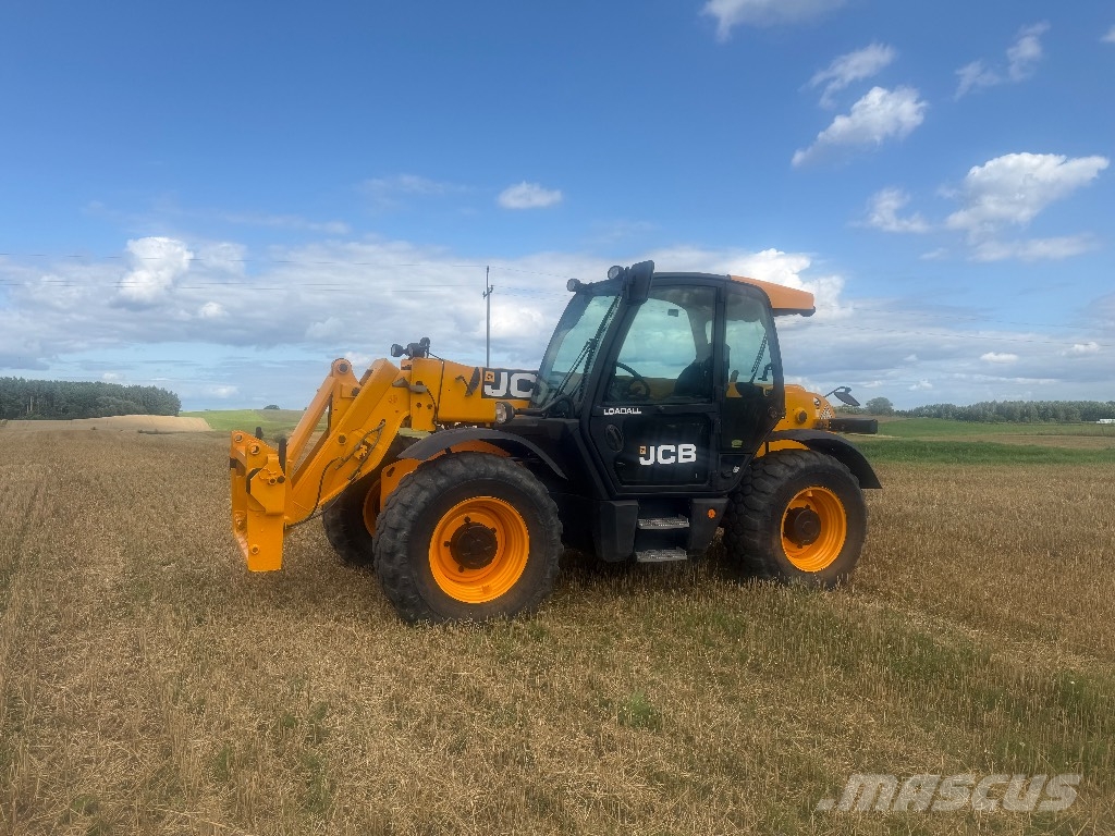 JCB 541-70 Agri Super معدات مناولة لأغراض الزراعة