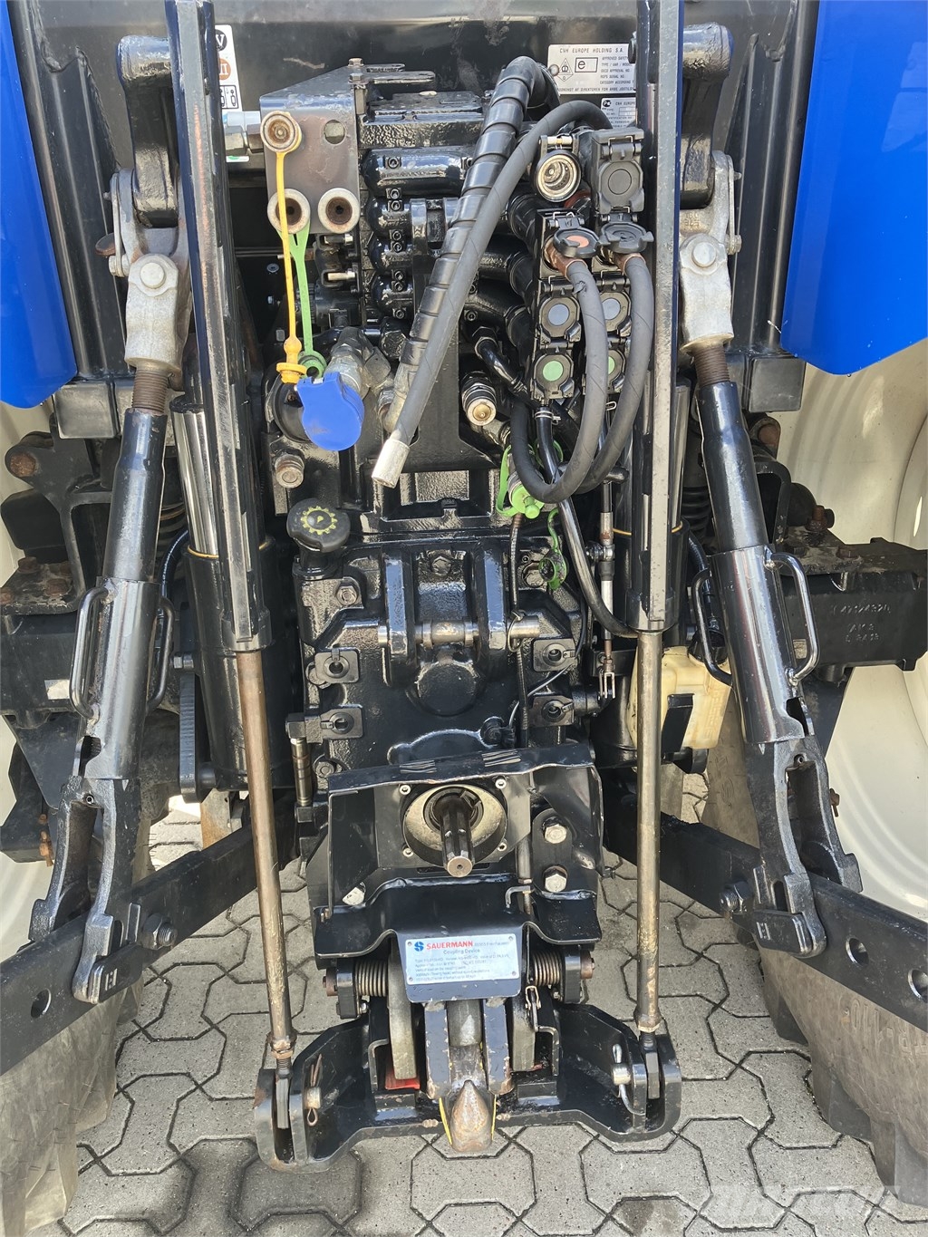 New Holland T 6.175 EC Traktorji