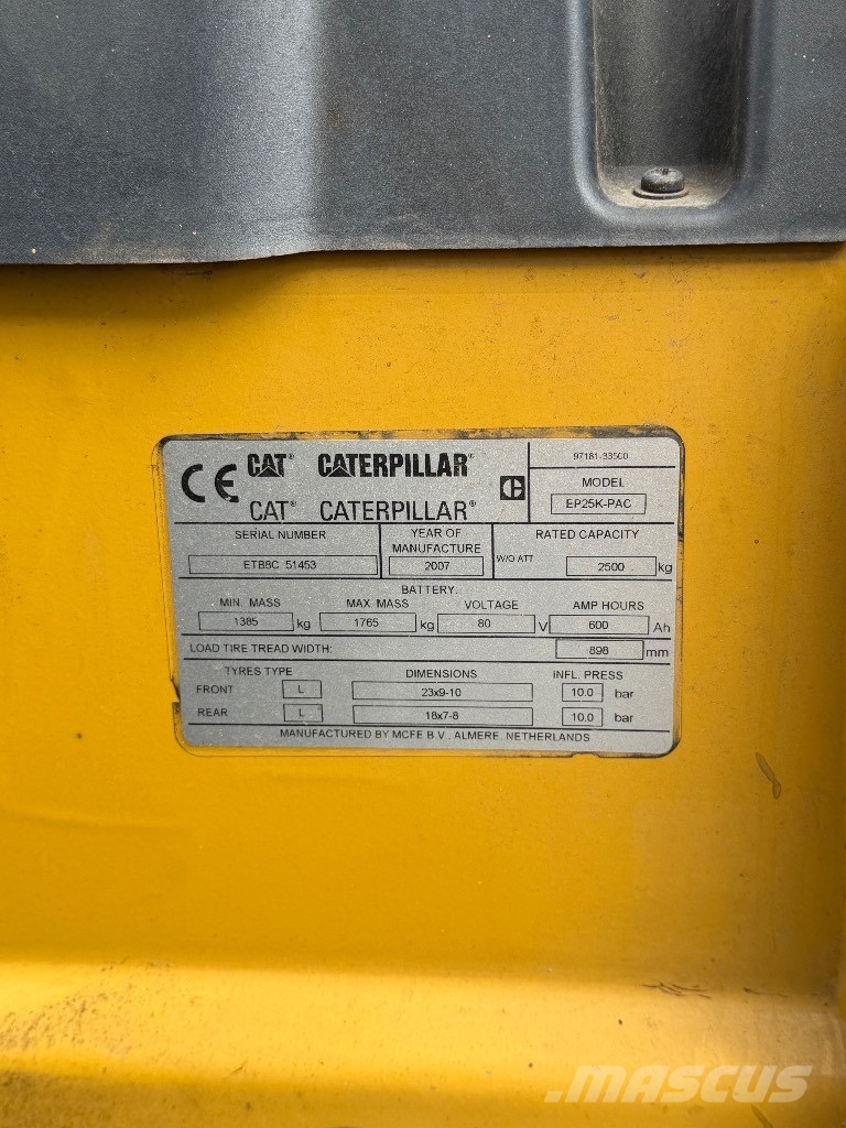 CAT EP 25 K PAC Električni viličari