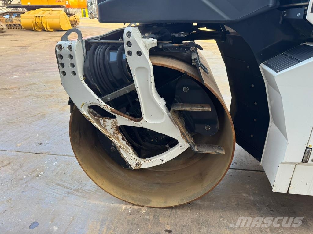 Bomag BW174 AP-4 AM Катки тротуарные