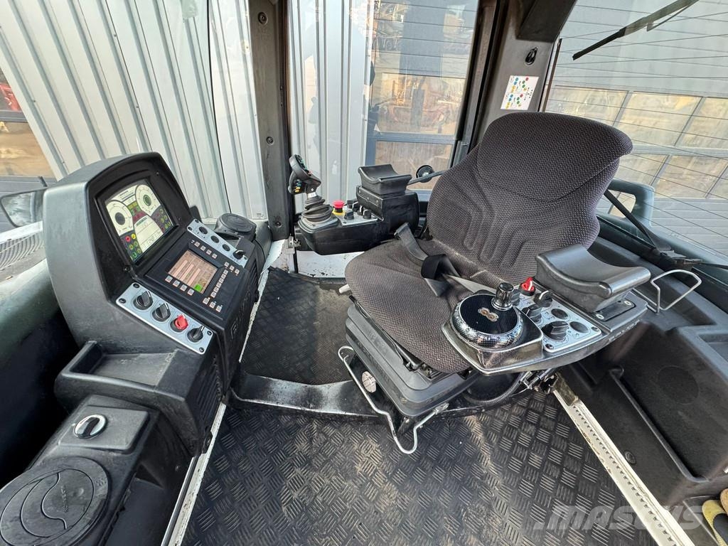 Bomag BW174 AP-4 AM Катки тротуарные