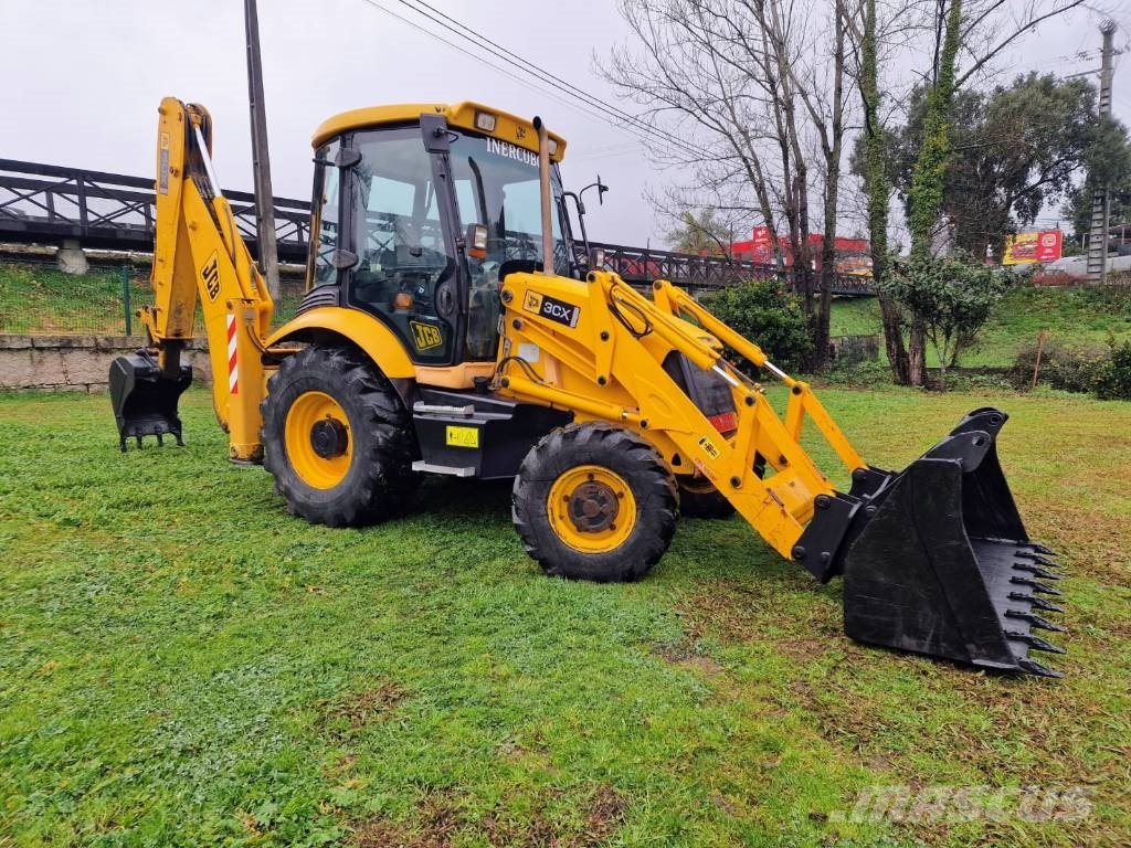 JCB 3 CX Backhoe loaders